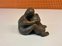 Sculptuur “jan kuiper- omarming i” - afbeelding 4 van  7
