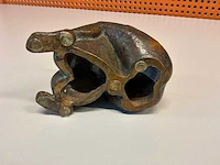 Sculptuur “jan kuiper- omarming i” - afbeelding 6 van  7