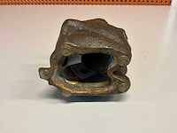 Sculptuur “jan kuiper- omarming” - afbeelding 5 van  5