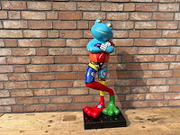 Sculptuur kikker op marmervoet - afbeelding 1 van  2