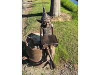 Sculptuur laaf brons 94 cm hoog - afbeelding 3 van  3