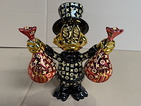 Sculptuur, lior24, dagobert duck, zwart rood - afbeelding 3 van  6