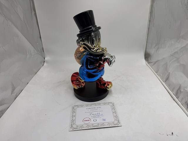 Sculptuur, lior24, dagobert duck - afbeelding 6 van  7