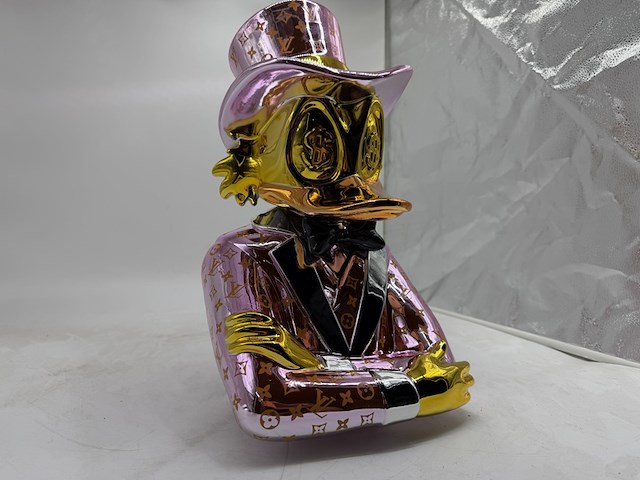 Sculptuur, lior24, dagobert duck - afbeelding 1 van  6