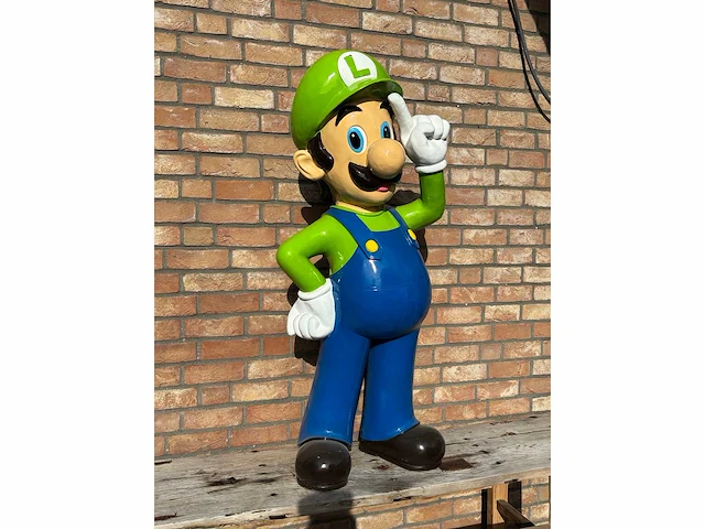 Sculptuur luigi - afbeelding 2 van  2