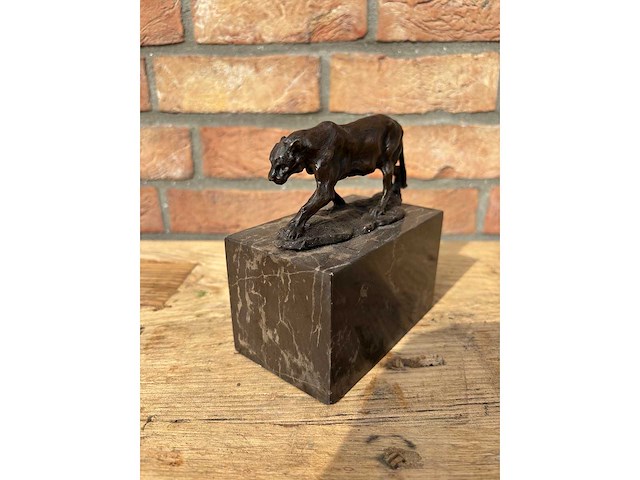 Sculptuur luipaard - afbeelding 2 van  2