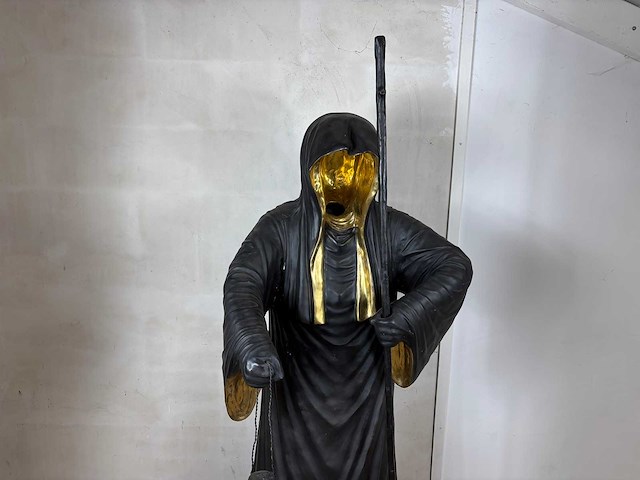 Sculptuur magere hein - afbeelding 2 van  6