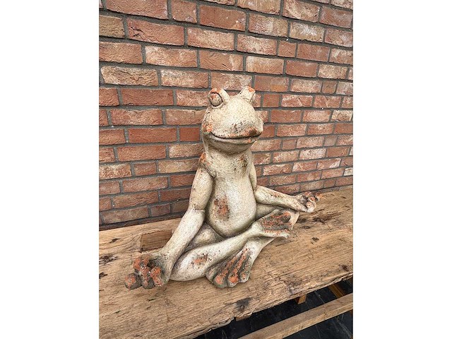 Sculptuur mediterend - afbeelding 2 van  2