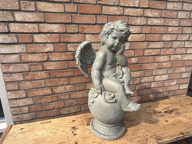 Sculptuur putti - afbeelding 1 van  2