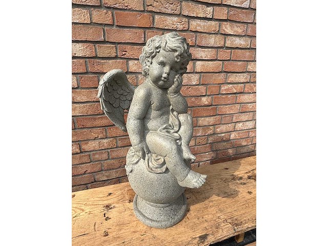 Sculptuur putti - afbeelding 2 van  2