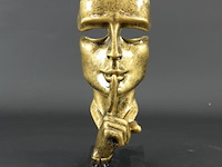 Sculptuur "silence" - afbeelding 2 van  5