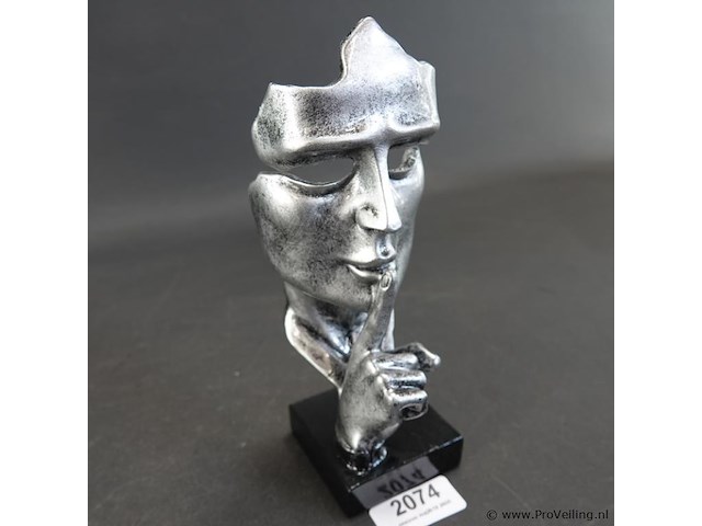 Sculptuur "silencio" - afbeelding 1 van  5