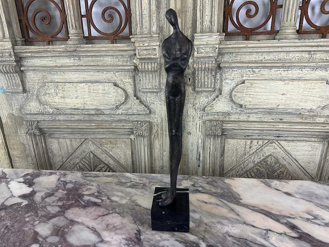Sculptuur - afbeelding 2 van  2