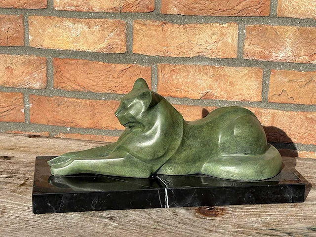 Sculptuur - afbeelding 1 van  3