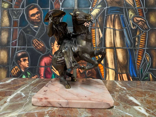 Sculptuur - afbeelding 3 van  3