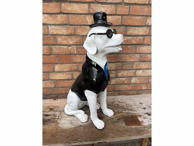Sculptuur - afbeelding 1 van  2