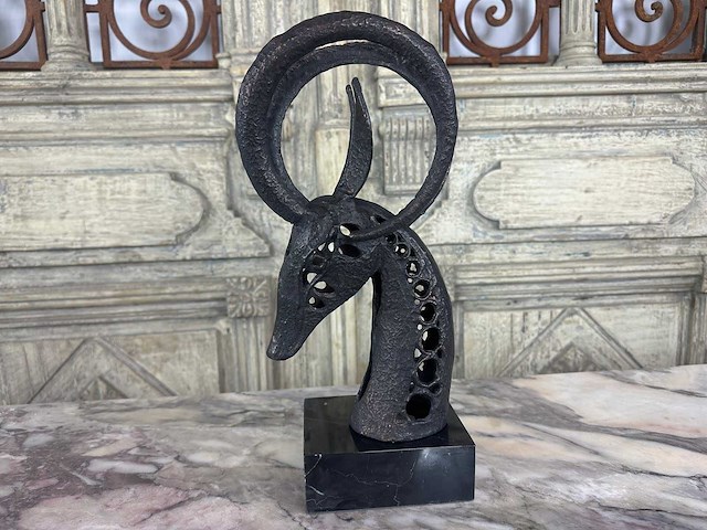 Sculptuur - afbeelding 2 van  2