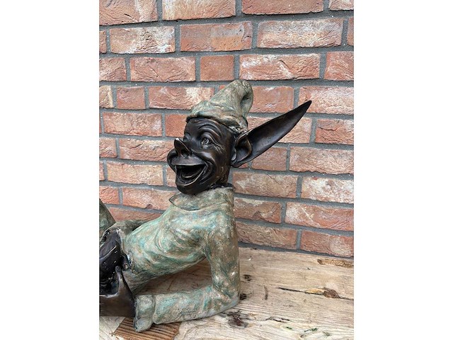 Sculptuur - afbeelding 4 van  4