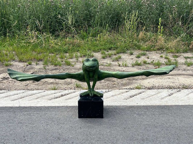 Sculptuur - afbeelding 1 van  4