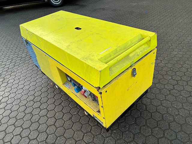 Sdmo - 7.5 kva - mistral 7.5k - stroomgenerator - afbeelding 6 van  10