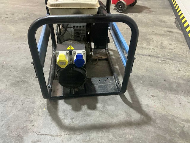 Sdmo cx2500 stroomgenerator - afbeelding 5 van  6