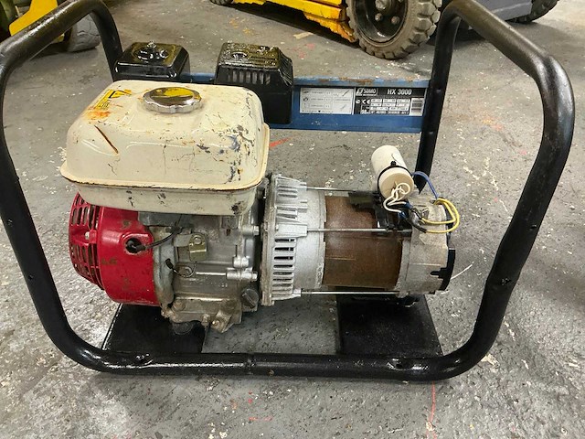 Sdmo hx3000 stroomgenerator - afbeelding 4 van  5
