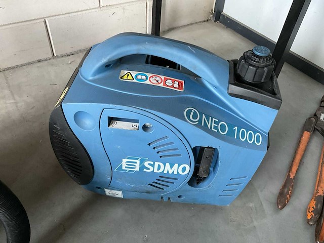 Sdmo neo 1000 noodstroomaggregaat - afbeelding 1 van  2
