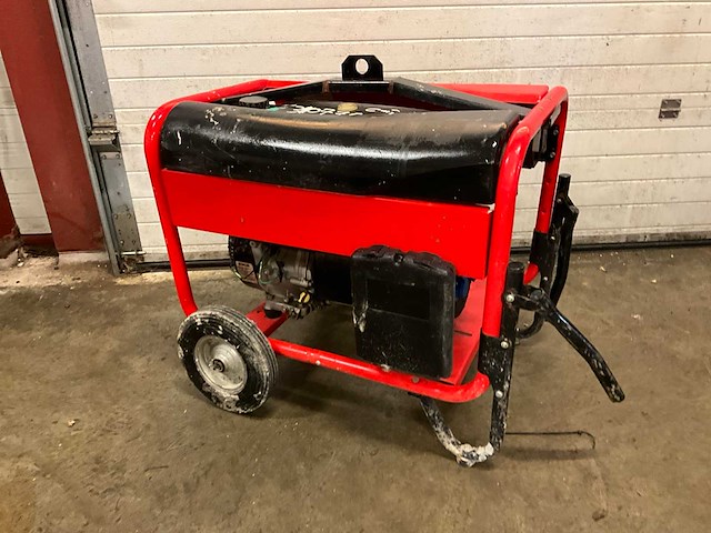 Sdmo perform 4500 xl stroomgenerator - afbeelding 2 van  7
