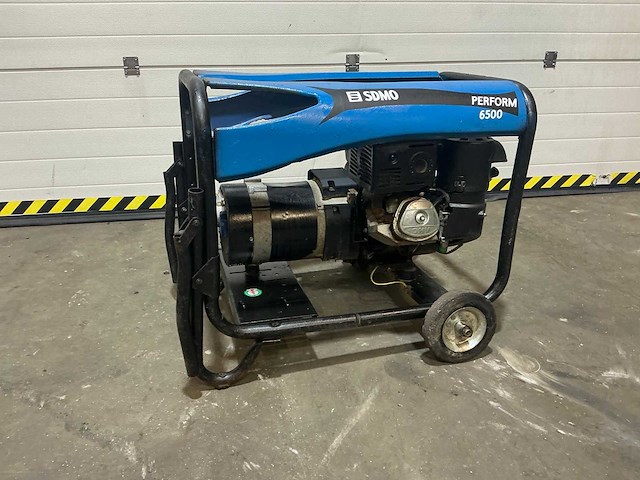 Sdmo perform 6500 stroomgenerator - afbeelding 1 van  8