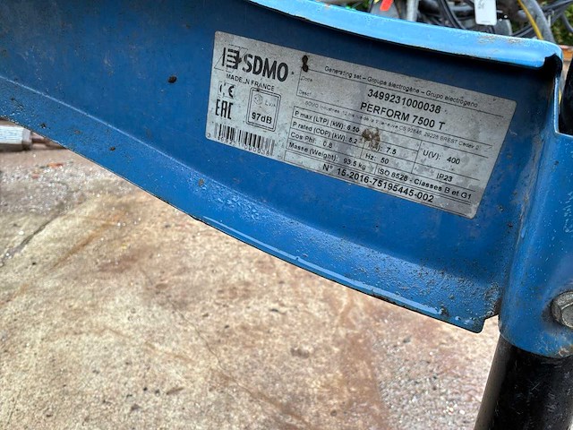 Sdmo preform 7500 t noodstroomaggregaat - afbeelding 2 van  10