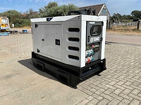Sdmo r22c3 stroomgenerator - afbeelding 2 van  8