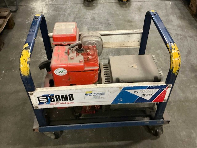 Sdmo rg 2500 ranger mobiele stroomgenerator - afbeelding 4 van  5