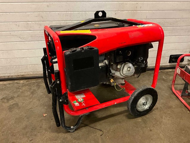 Sdmo technic 6500 noodstroomaggregaat - afbeelding 1 van  7