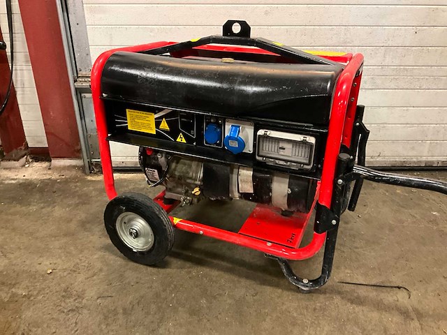 Sdmo technic 6500 noodstroomaggregaat - afbeelding 2 van  7