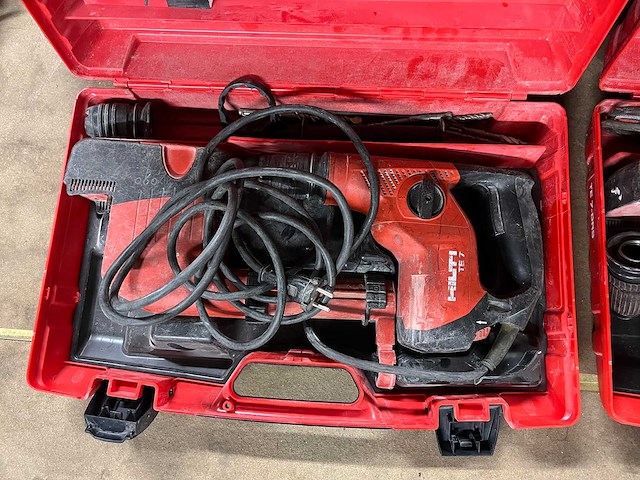 Sds plus boorhamer met snoer in koffer (2x) - afbeelding 2 van  6