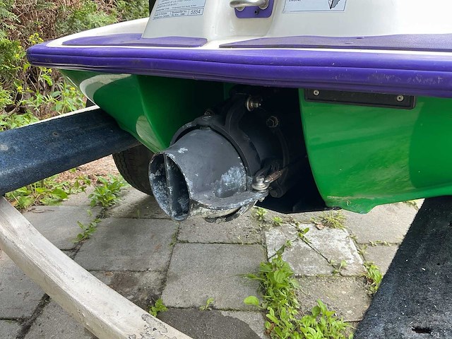 Sea-doo bombardier waterscooter op trailer - afbeelding 10 van  26