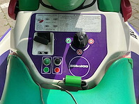 Sea-doo bombardier waterscooter op trailer - afbeelding 17 van  26