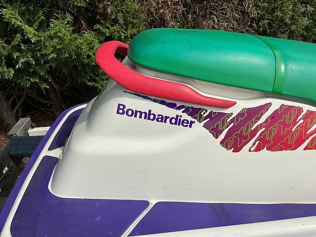 Sea-doo bombardier waterscooter op trailer - afbeelding 6 van  26