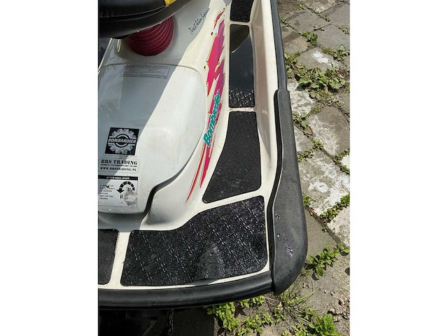 Sea-doo bombardier waterscooter op trailer - afbeelding 6 van  12