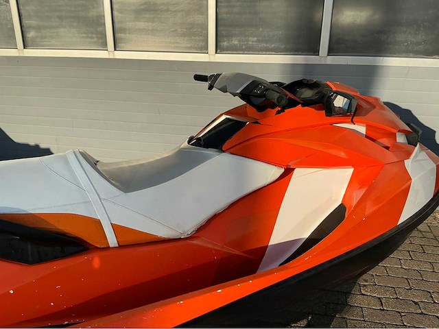 Sea-doo gti130 waterscooter - afbeelding 2 van  19