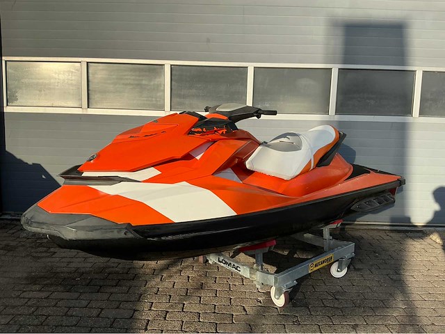 Sea-doo gti130 waterscooter - afbeelding 1 van  19