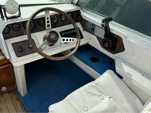 Sea ray - 190 - 140 pk - speedboot - 1979 - afbeelding 10 van  52