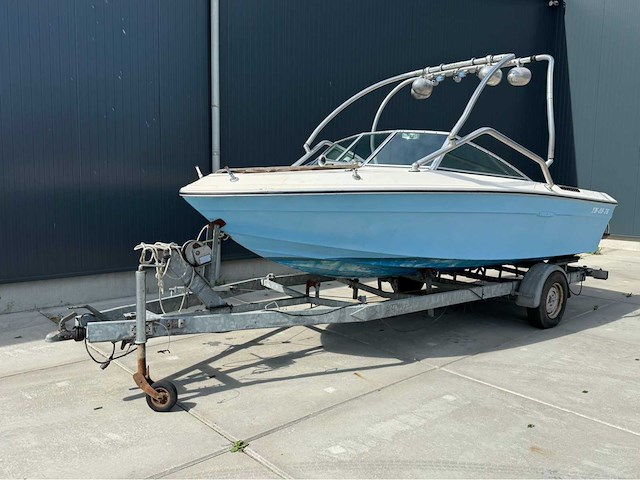 Sea ray - 190 - 140 pk - speedboot - 1979 - afbeelding 12 van  52