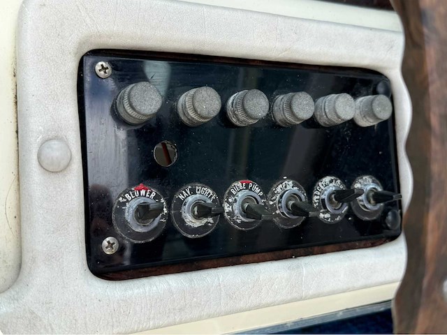 Sea ray - 190 - 140 pk - speedboot - 1979 - afbeelding 24 van  52