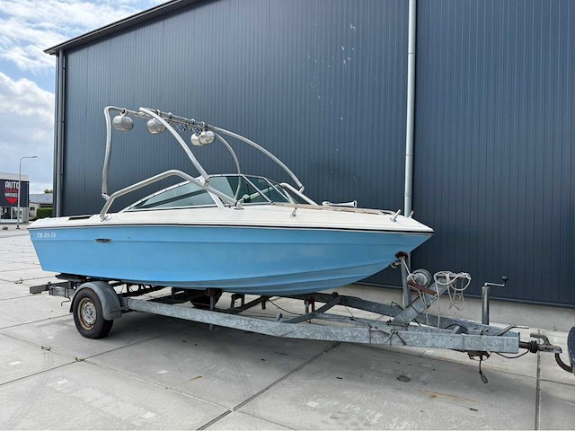 Sea ray - 190 - 140 pk - speedboot - 1979 - afbeelding 52 van  52