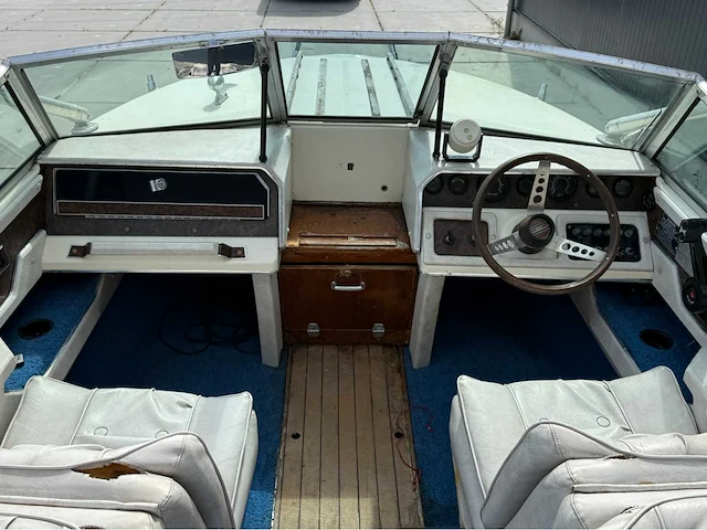Sea ray - 190 - 140 pk - speedboot - 1979 - afbeelding 11 van  52