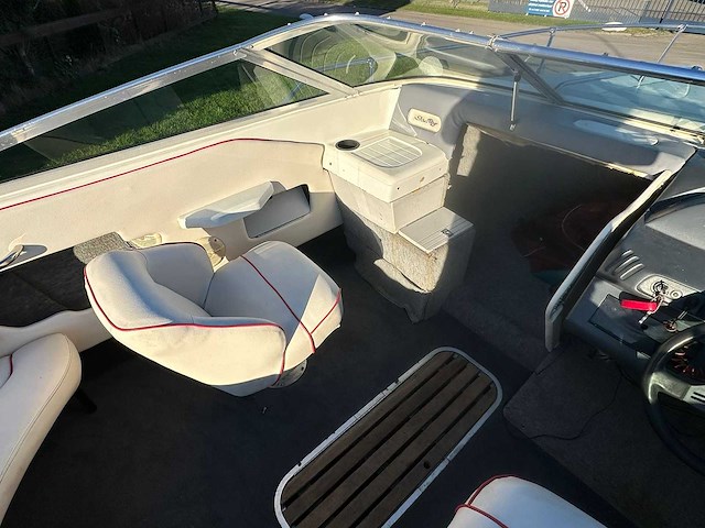 Sea ray - 200 cuddy - sportcruiser - afbeelding 5 van  5