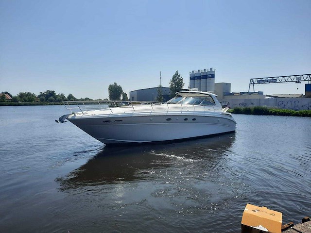 Sea ray - 2001 - 555 sundancer - motorjacht - afbeelding 4 van  10