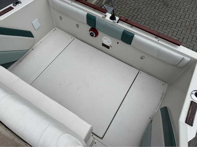 Sea ray seville kajuitboot - afbeelding 25 van  36