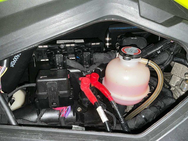 Seadoo spark trix waterscooter incl. trailer - afbeelding 13 van  26